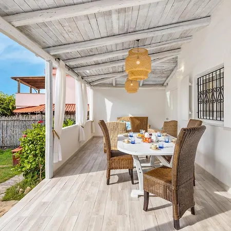 Villa Carmen Golfo Aranci Exterior photo