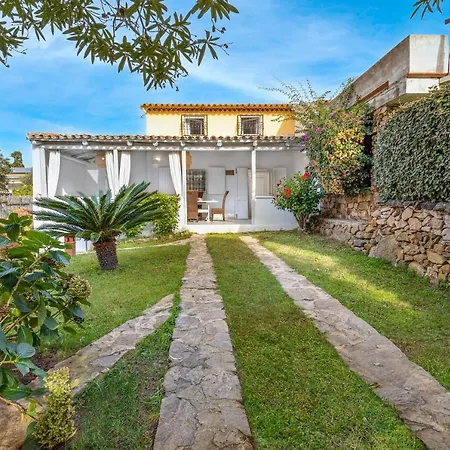 Villa Carmen Golfo Aranci Exterior photo